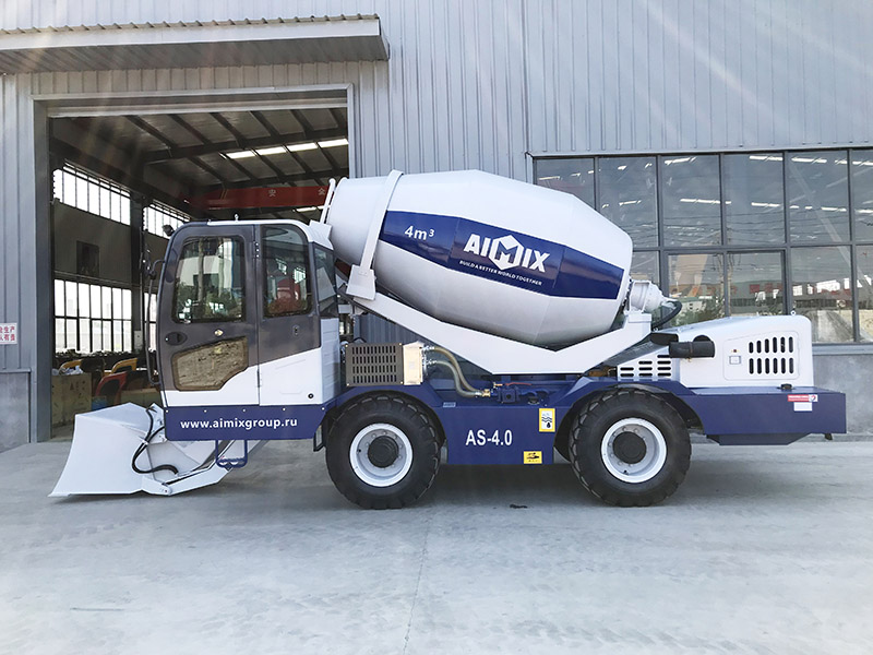 AS-4.0 self-loading concrete mixer with pump